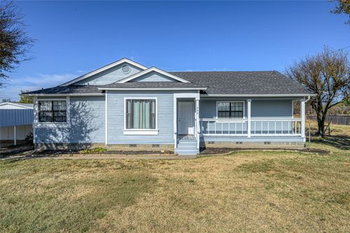 208 Maple St, Gunter, TX, 75058-2069 | Card Image