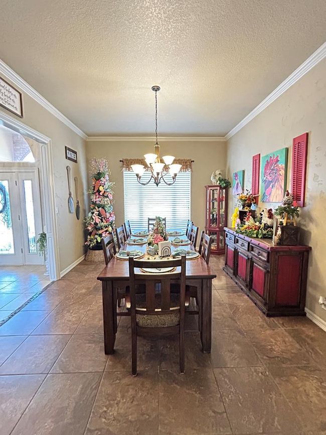 390 Hackberry Dr, House other with 5 bedrooms, 5 bathrooms and 3 parking in Andrews TX | Image 5