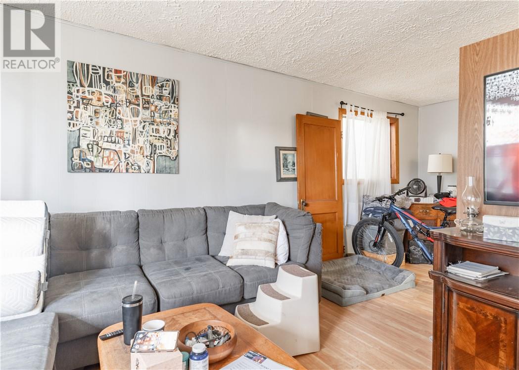 Residential Income in Sudbury 4