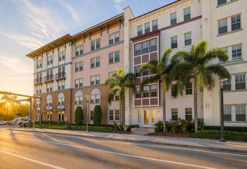 433-533 Ne 3rd Ave, Fort Lauderdale, FL, 33301-3273 | Card Image