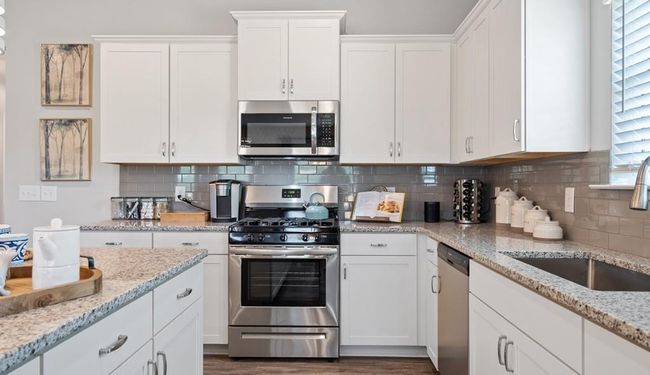 102 Sycamore Ln, House other with 3 bedrooms, 2 bathrooms and 2 parking in Calhoun GA | Image 8