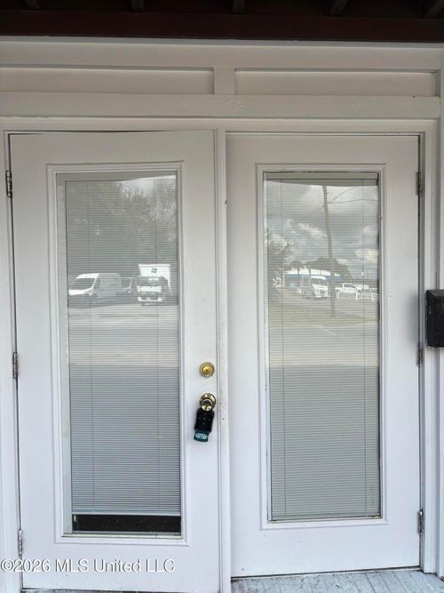 1-511 32nd, Gulfport, MS, 39507 | Card Image