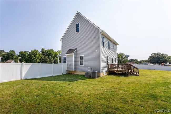 203 Pointers Dr, House other with 4 bedrooms, 3 bathrooms and null parking in West Point VA | Image 39