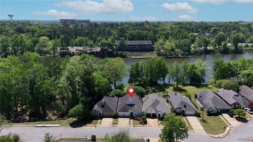 1633 River Ro Dr, Tuscaloosa, AL, 35406-2396 | Card Image