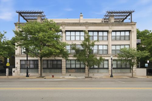 212-1525 S Michigan Ave, Chicago, IL, 60605-4821 | Card Image