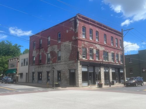 1029 Mound St, Davenport, IA, 52803-3966 | Card Image