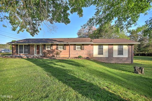 2856 Watauga Rd, Johnson City, TN, 37601-3853 | Card Image