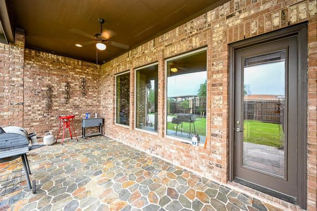 Huge Covered Patio | Image 45