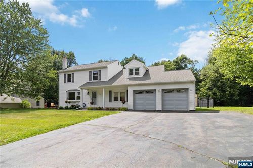 37 Rolling Ridge Rd, West Milford, NJ, 07480-2954 | Card Image