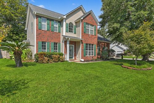 100 Kenwood Ct, Goose Creek, SC, 29445-7070 | Card Image