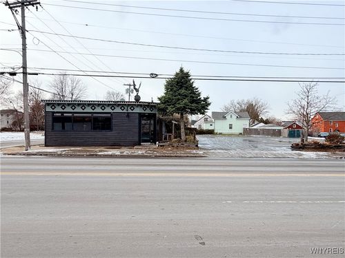 1305 Abbott Rd, Lackawanna, NY, 14218-1913 | Card Image