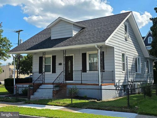 334 Kossuth St, RIVERSIDE, NJ, 08075-3232 | Card Image