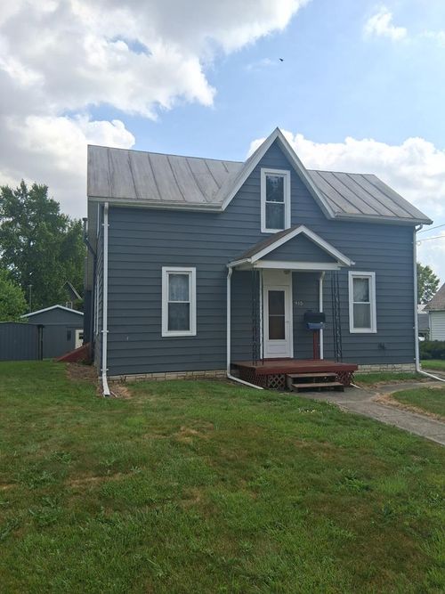 915 E Mansfield St, Bucyrus, OH, 44820-1938 | Card Image