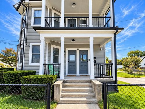 49 Emanuel St, North Providence, RI, 02911-2468 | Card Image