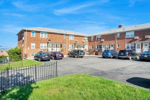 apt-18-1400 70th St, North Bergen, NJ, 07047-3922 | Card Image