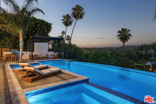 16838 Oak View Dr, Encino, CA, 91436 | Card Image
