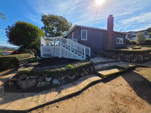 10945 Puebla Dr, La Mesa, CA, 91941-7155 | Card Image