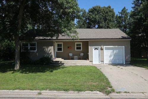 510 11th St, Milford, IA, 51351-1403 | Card Image