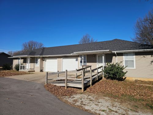 309 N Airport Rd, Strafford, MO, 65757-8474 | Card Image