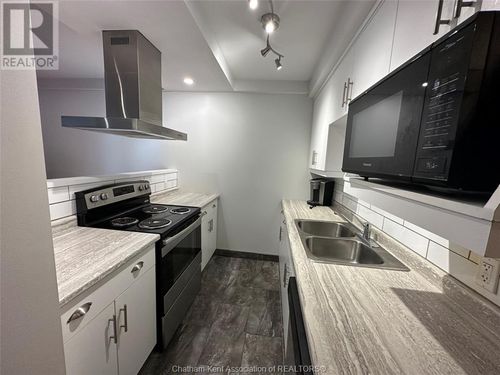 1-200 Emma St, Chatham, ON, N7L1B3 | Card Image