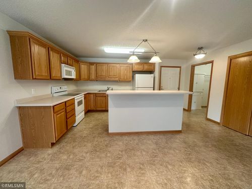 apt-109-15631 Linnet St Nw, Andover, MN, 55304-2781 | Card Image