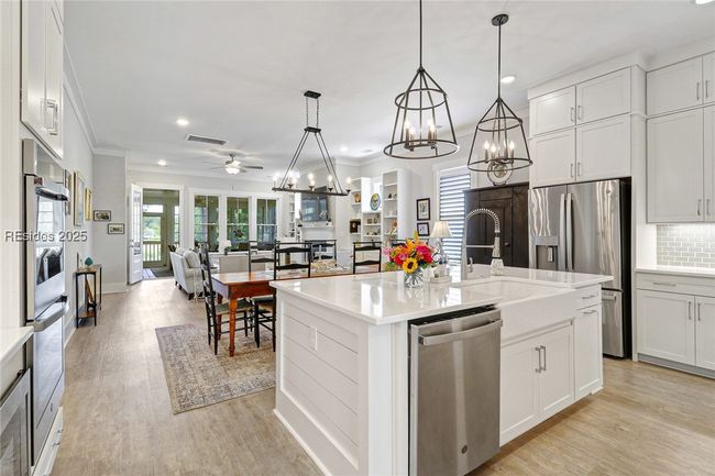 38 Skipperling Ct, House other with 5 bedrooms, 5 bathrooms and null parking in Bluffton SC | Image 5