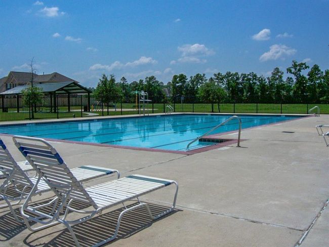 Enjoy the summer days with friend at the community pool. | Image 16