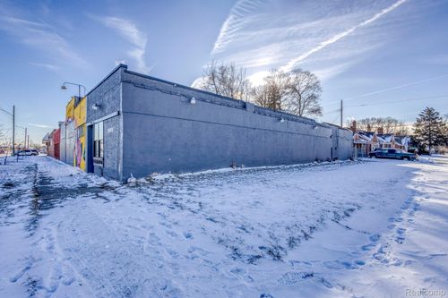 19147 Joy Rd, Detroit, MI, 48228-3013 | Card Image