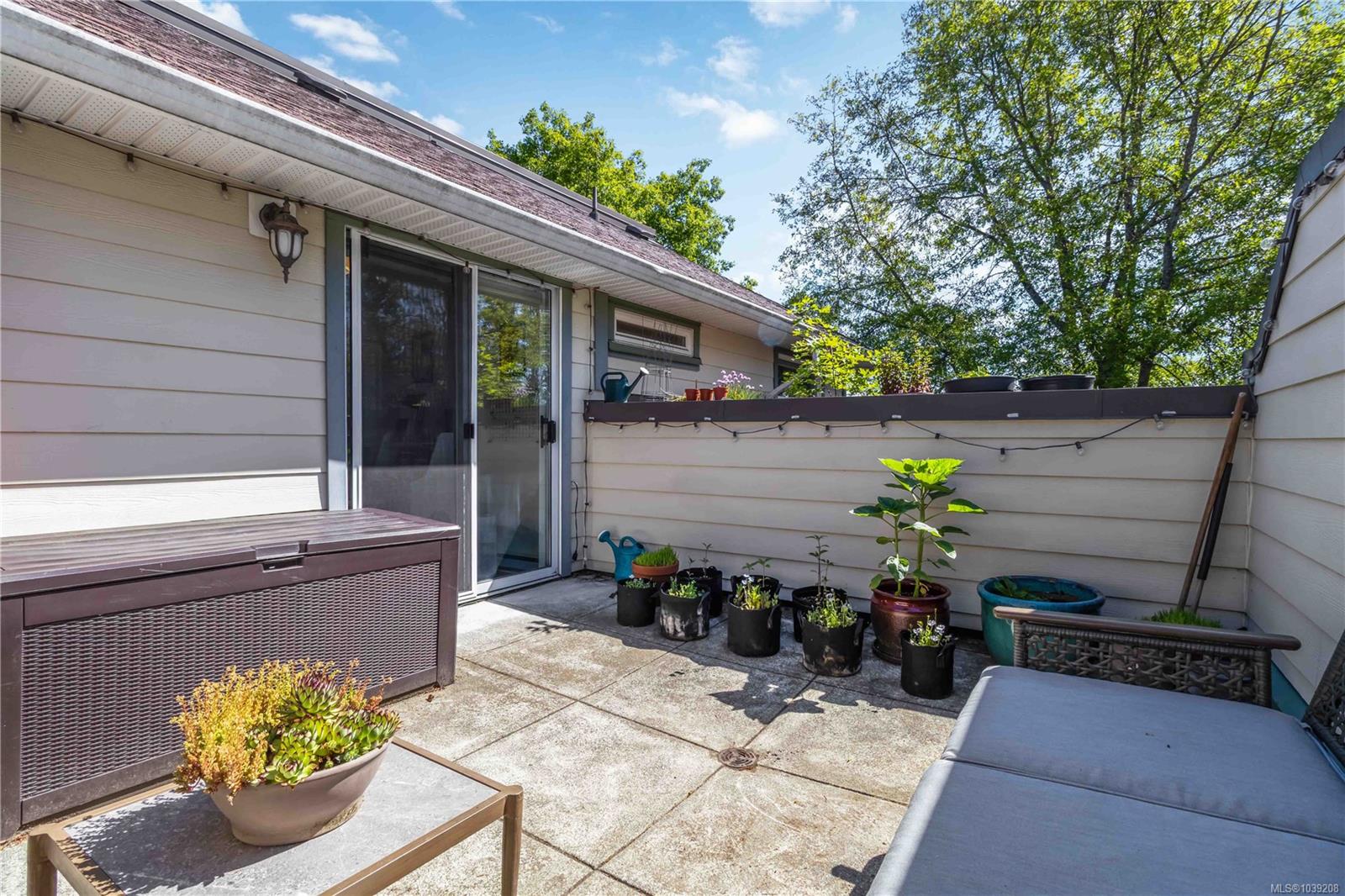 Residential in Saanich 4