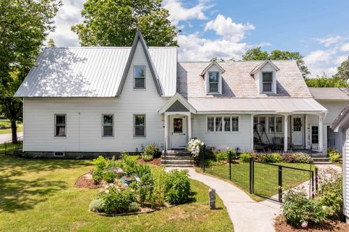 147 Park Street, Springfield, VT, 05156 | Card Image