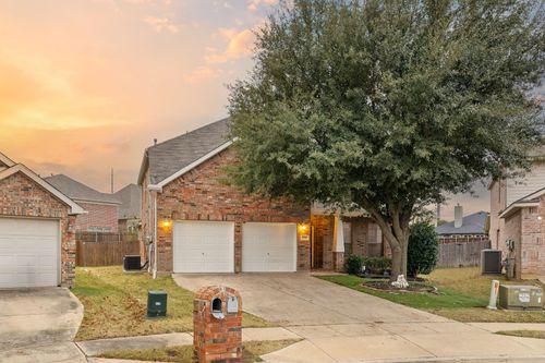 15704 Ringdove Ct, Roanoke, TX, 76262-3391 | Card Image