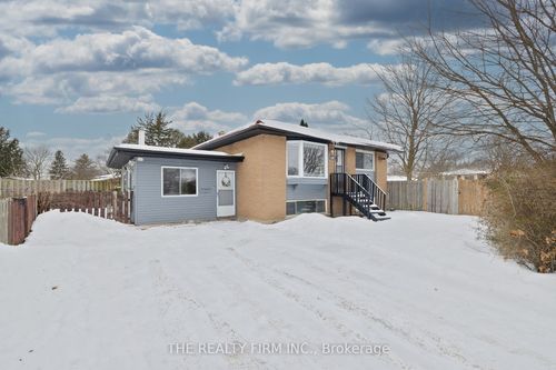 10 Pawnee Cres, London, ON, N5V2T3 | Card Image