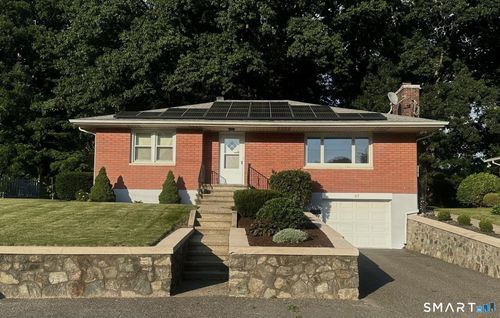 67 Phyllis Ave, Waterbury, CT, 06708-3613 | Card Image