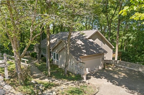 4400 Royal Ridge Way, Dayton, OH, 45429-1355 | Card Image