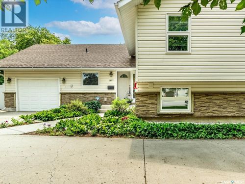 1617 6th Ave N, Regina, SK, S4R0M6 | Card Image