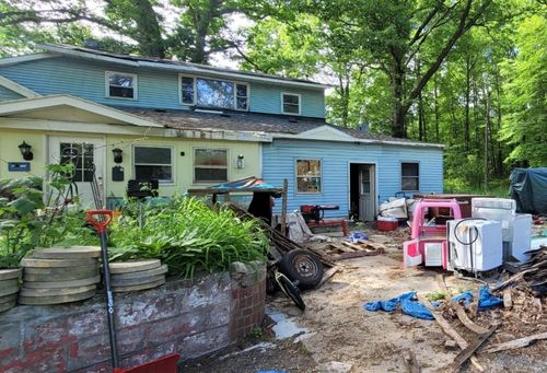 5120 E High Tower Lake Rd, Hesperia, MI, 49421-8519 | Card Image