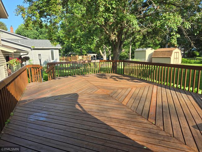 Spacious Backyard Deck | Image 4