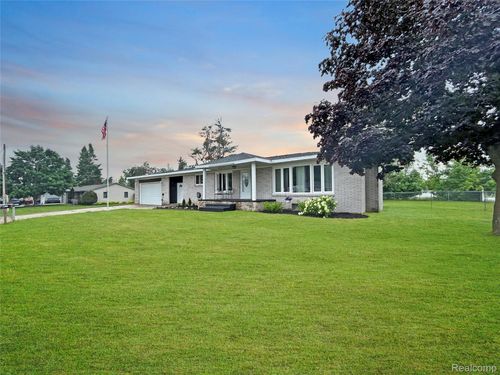 321 N Maple Ave, Gaylord, MI, 49735-1618 | Card Image