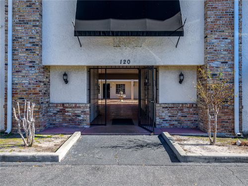 unit-209-120 S Church Ave, TAMPA, FL, 33609-2743 | Card Image