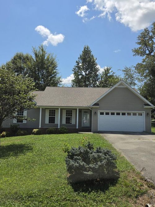 4513 Brookshire Dr, Cookeville, TN, 38506-6622 | Card Image