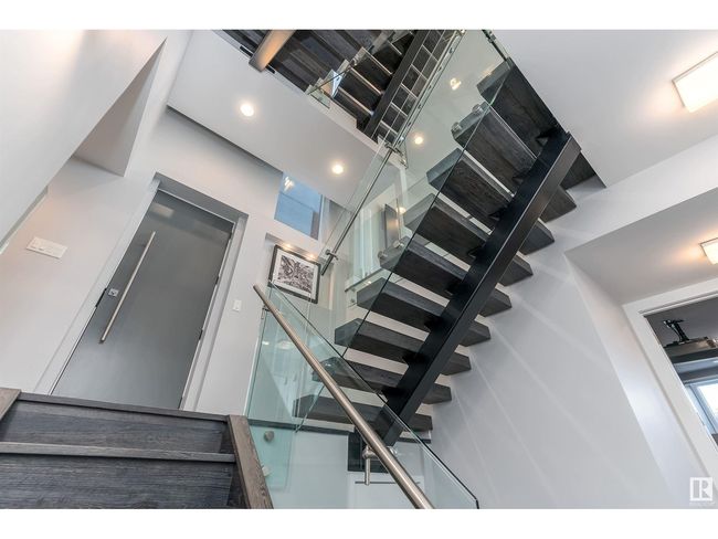 9509 99 B St Nw, House other with 4 bedrooms, 6 bathrooms and 6 parking in Edmonton AB | Image 59