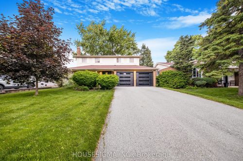 50 Royal Orchard Blvd, Thornhill, ON, L3T3C5 | Card Image
