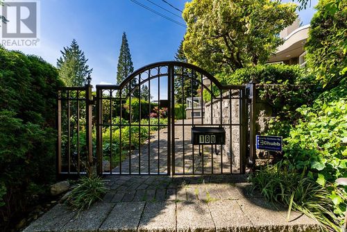 180 Osborne Rd W, North Vancouver, BC, V7N2P8 | Card Image