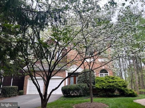 5502 Thornbush Ct, Bethesda, MD, 20814-2156 | Card Image