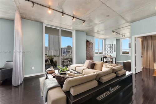 apt-705-2275 Biscayne Blvd, Miami, FL, 33137-5033 | Card Image