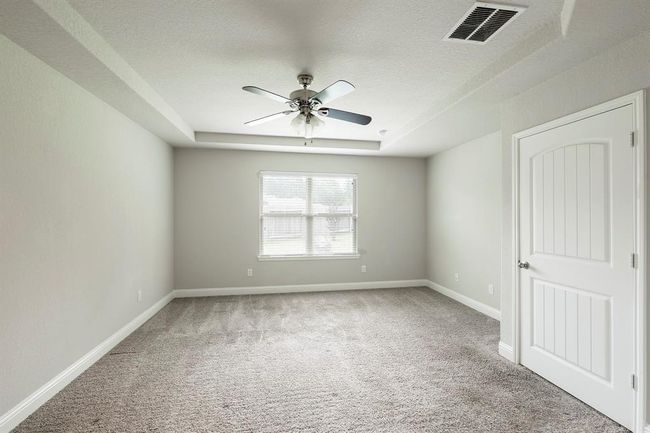 2811 Ridgecliff Ct, House other with 3 bedrooms, 2 bathrooms and 2 parking in Conroe TX | Image 7