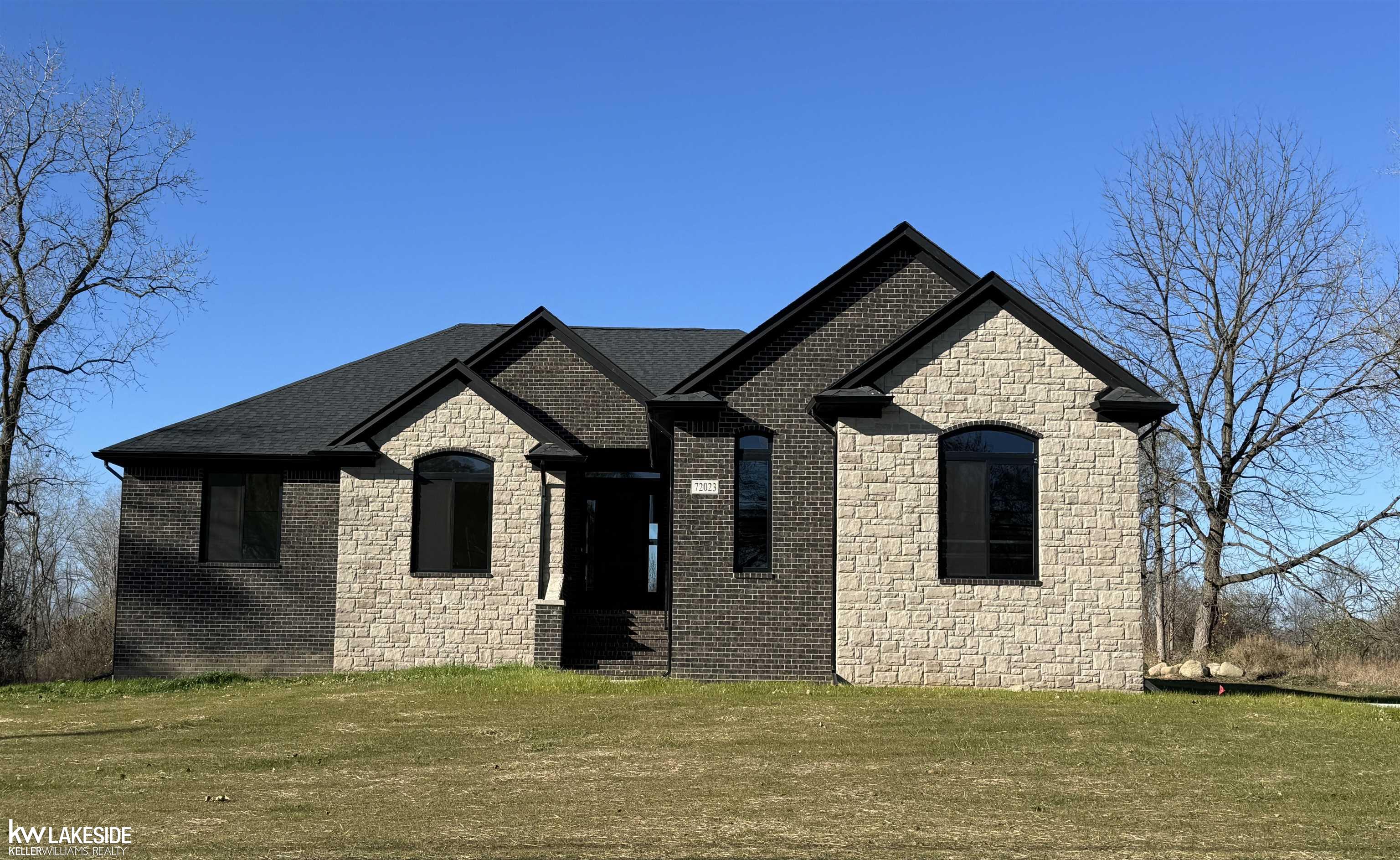 Van Dyke Rd, Bruce Twp, MI 48065