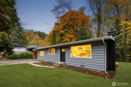 14866 Nw 154th Place, Renton, WA, 98058 | Card Image