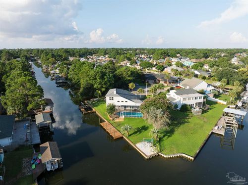 1672 Kauai Ct, Gulf Breeze, FL, 32563-4907 | Card Image