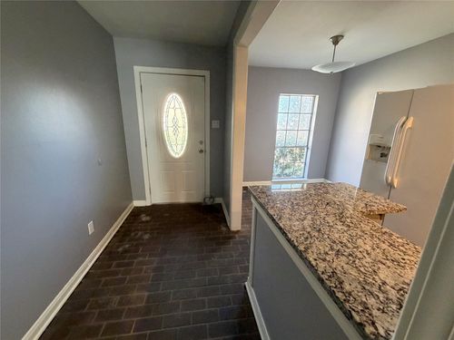 a-5212 Arboles Drive, Houston, TX, 77035 | Card Image